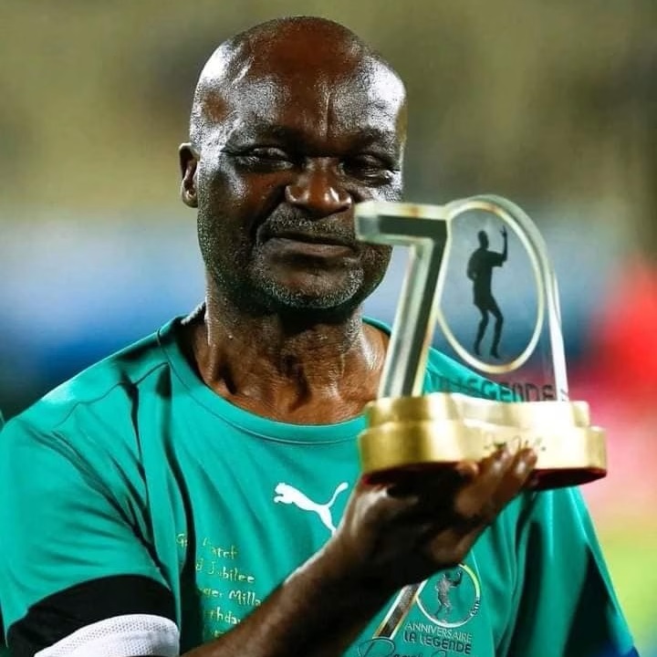 ROGER MILLA DESHONORE LE FOOTBALL CAMEROUNAIS