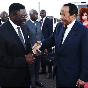 Après 49 jours d’absence, Paul Biya rentre au village sous un climat de meeting populaire