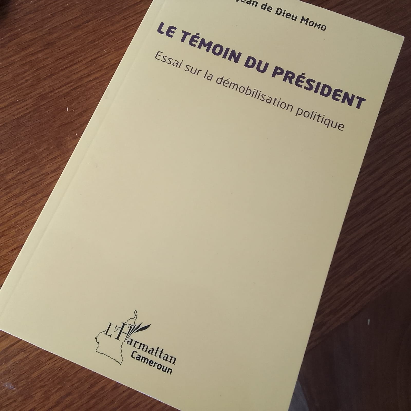 « Le Témoin du Président » : le livre témoin de  Jean de Dieu Momo dans les bacs depuis juillet 2023