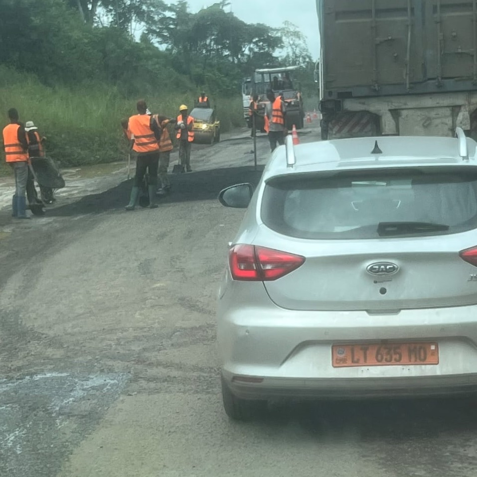 Les revêtements de la route N° 3 Douala- Yaoundé ont bel et bien débuté