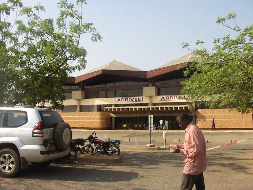 Piste de l’aéroport de Garoua en crise : Le Palais présidentiel exige une réhabilitation urgente