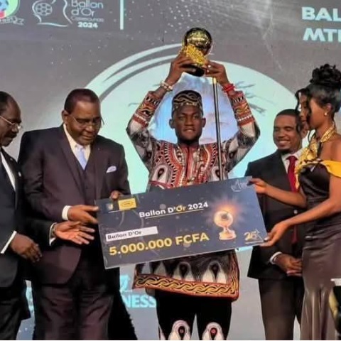 Ballon d'or camerounais: John Bosco Nchindo et Naomi Eto en or