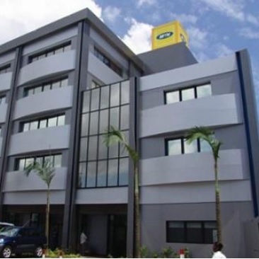 MTN Cameroun: 25 ans,Plus de 13 millions d’abonnés,7 500 villes et villages,98% de la population