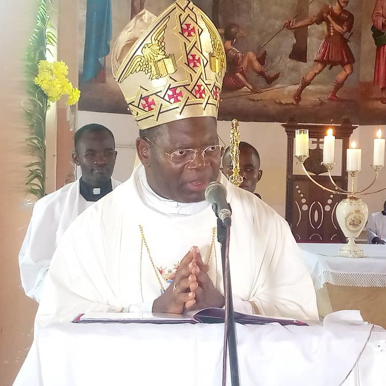 Mgr Mbarga : « Le Président Biya n’est pas le principal problème du Cameroun »