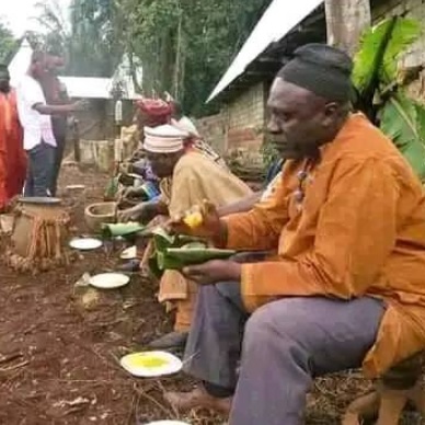 Découvertes: A Bangou carrefour, il fait bon rat autour du "taro raté"