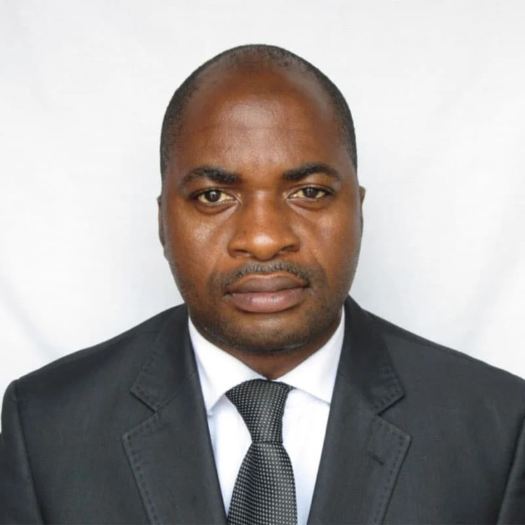 Fridolin Nke toujours persona non grata à l'Université de Yaoundé 1 : Le nouveau recteur temporise